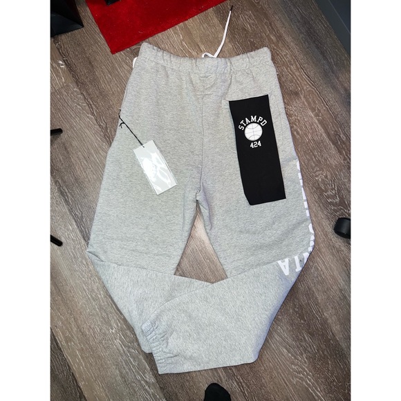 Stampd x 424 Sweatpants ( DEADSTOCK ) - Picture 2 of 8